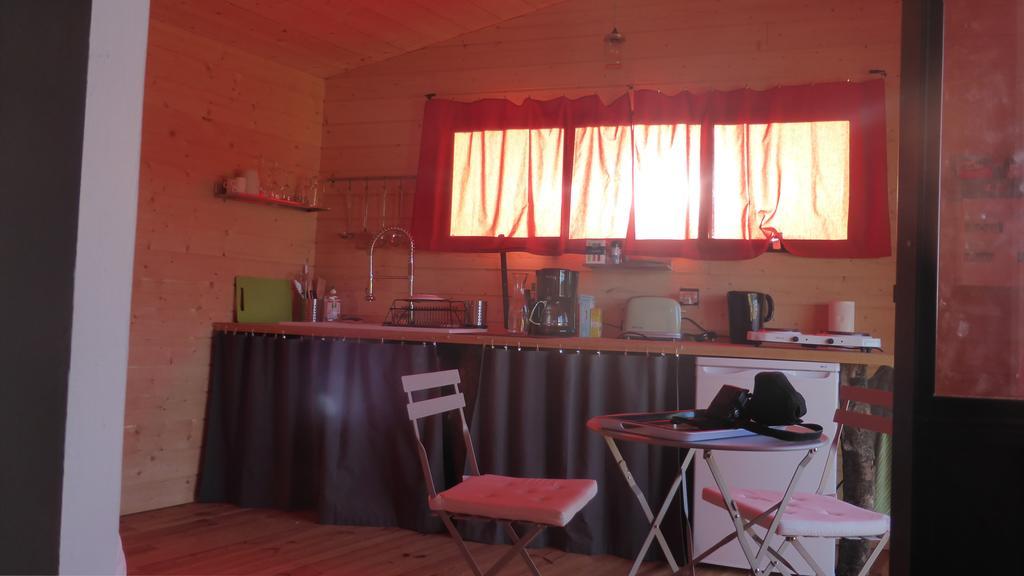 La cabane perchée du faucon Frechou-Frechet Extérieur photo